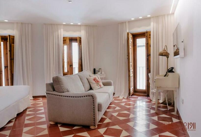 Círculo Artístico 1911 Hotel Boutique