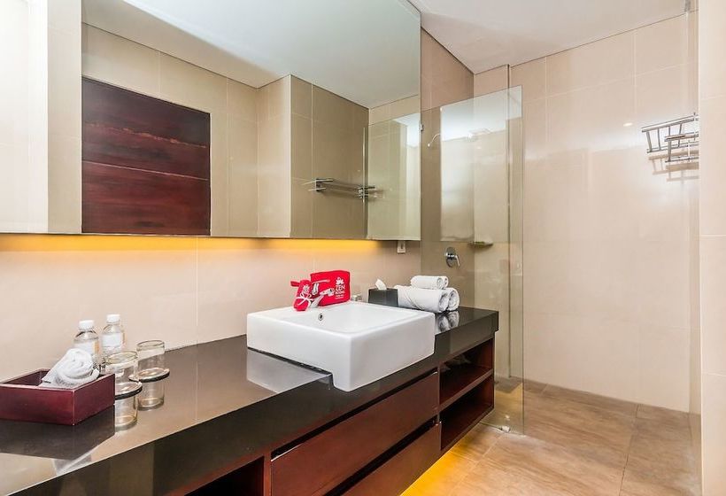 D'djabu Hotel Seminyak By Zen Rooms
