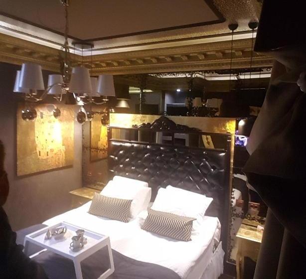 Disayn Hotel Shampan