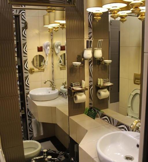 Disayn Hotel Shampan