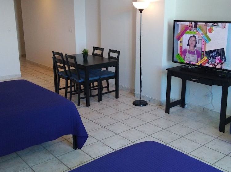 Dw Oceanfront Resort