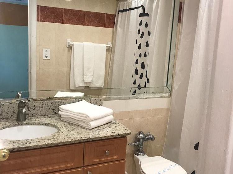 Dw Oceanfront Resort