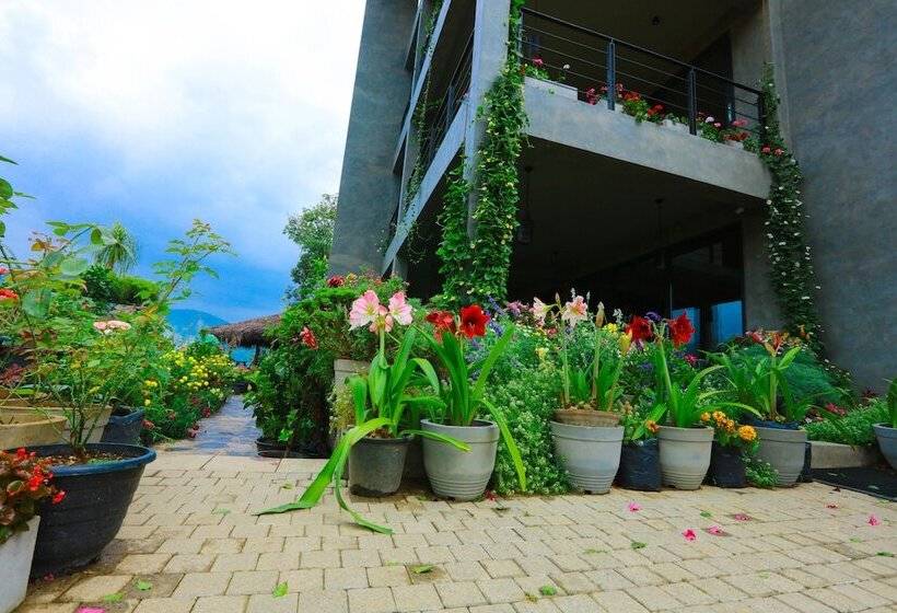 Ella Flower Garden Resort