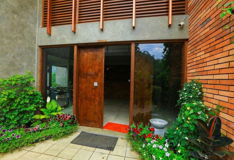 Ella Flower Garden Resort