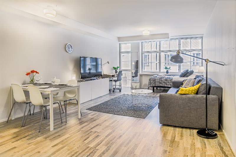 Experience Living Apartments