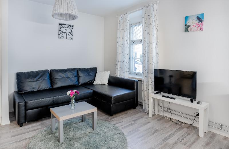 Experience Living Apartments