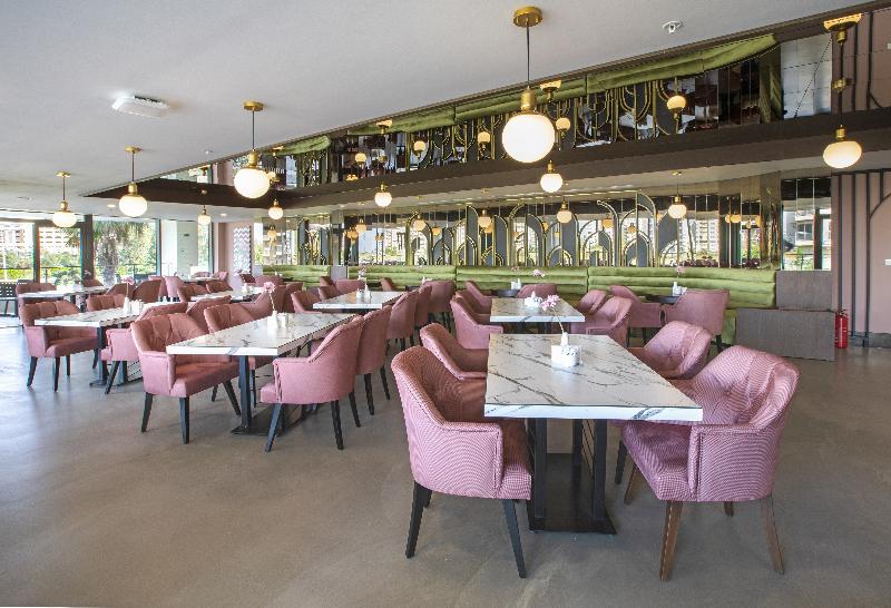 Greenwood Suites Resort