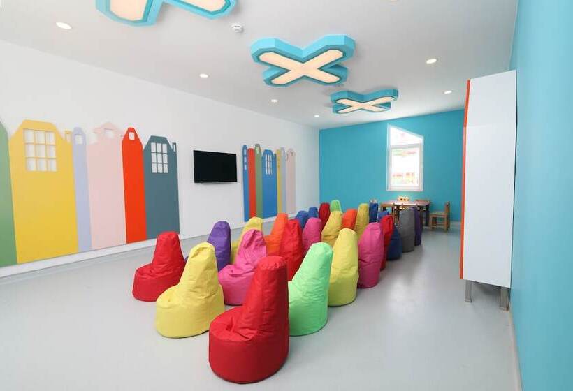 Greenwood Suites Resort