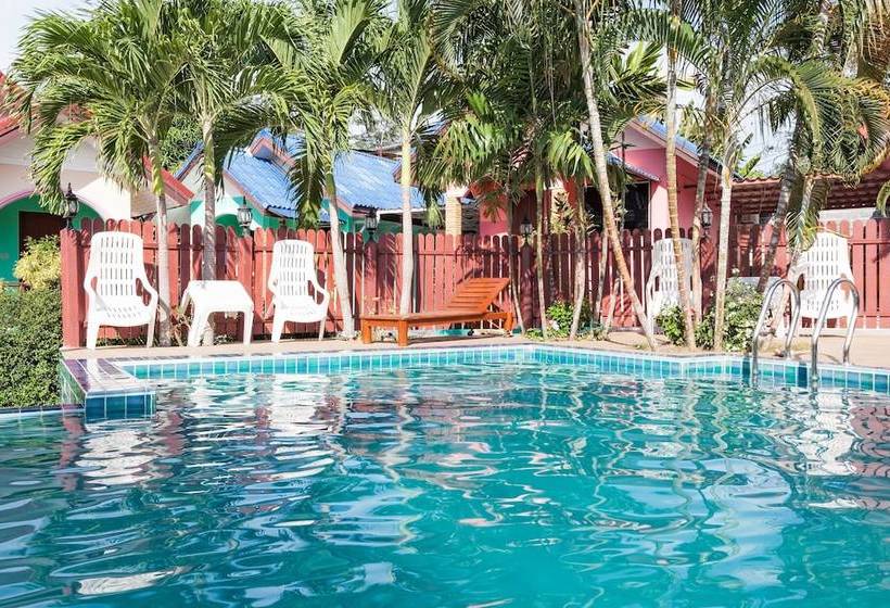 簡易ホテル Zen Rooms Chaofa Nok