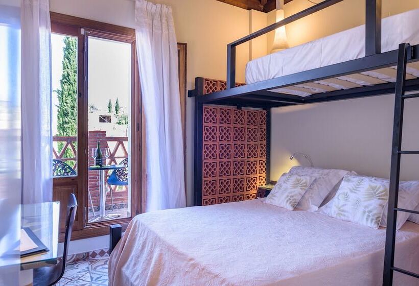 هتل Alojamiento Con Encanto La Luna En El Alba