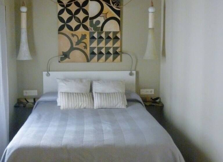 هتل Alojamiento Con Encanto La Luna En El Alba