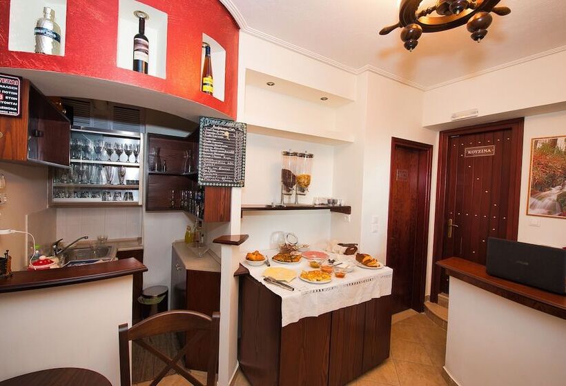 هتل Anemoessa Traditional Village