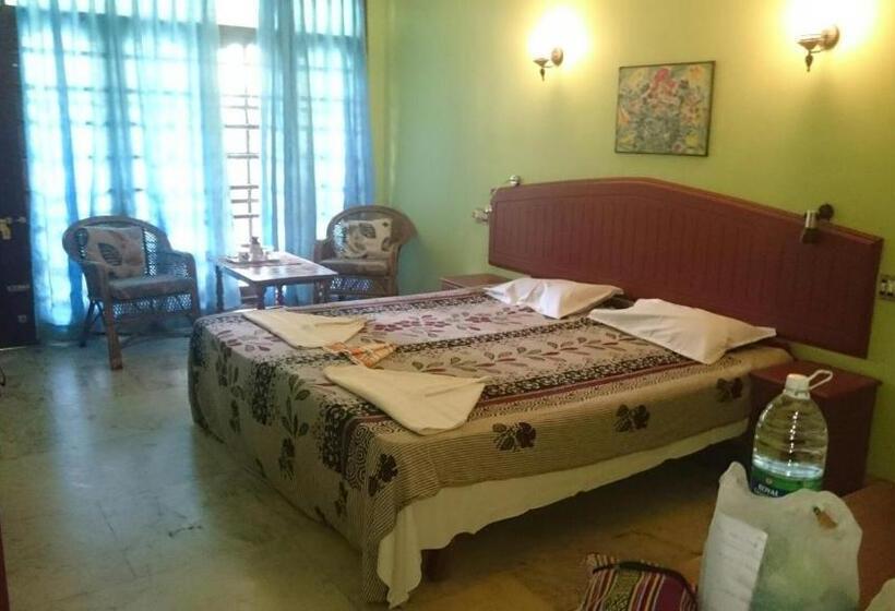 Отель Anitha S Garden Stay