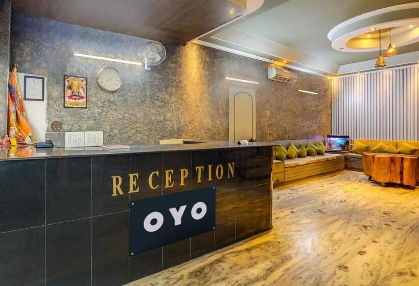 Отель O Tajganj Near Taj Mahal West Gate Formerly Apollo