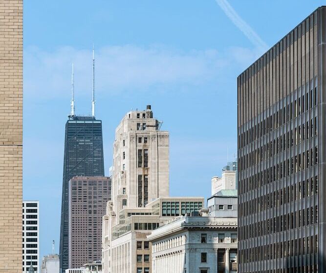 בית מלון כפרי Arlo Chicago