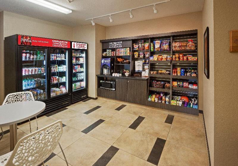 ホテル Candlewood Suites   Austin Airport, An Ihg