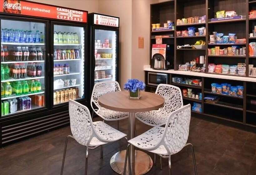 ホテル Candlewood Suites   Austin Airport, An Ihg