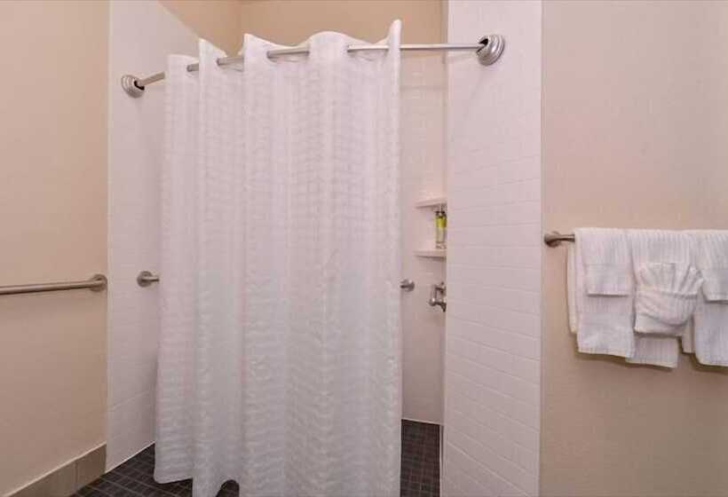 ホテル Candlewood Suites   Austin Airport, An Ihg