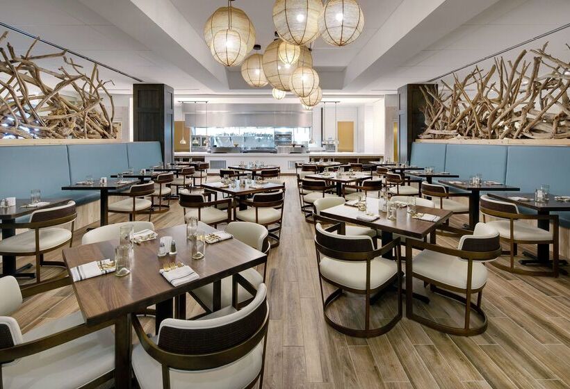 فندق Embassy Suites By Hilton St Augustine Beach Oceanfront Resort