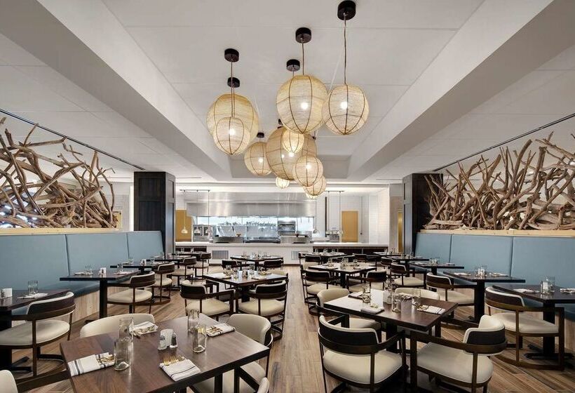 فندق Embassy Suites By Hilton St Augustine Beach Oceanfront Resort