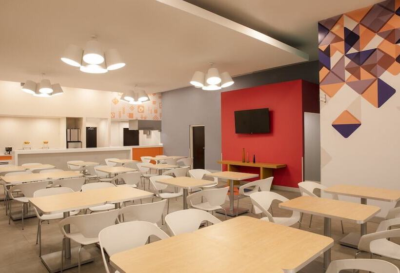 酒店 Fiesta Inn Express Monterrey Centro