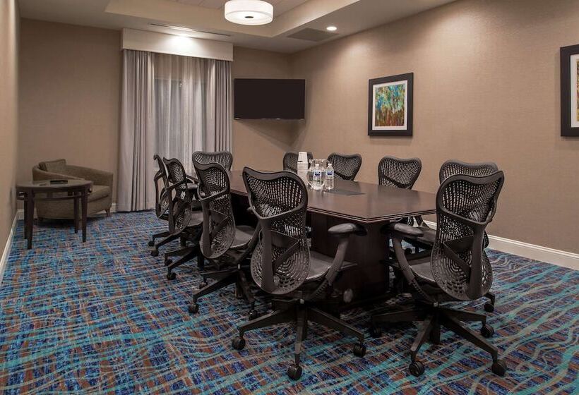 فندق Hampton Inn Benson