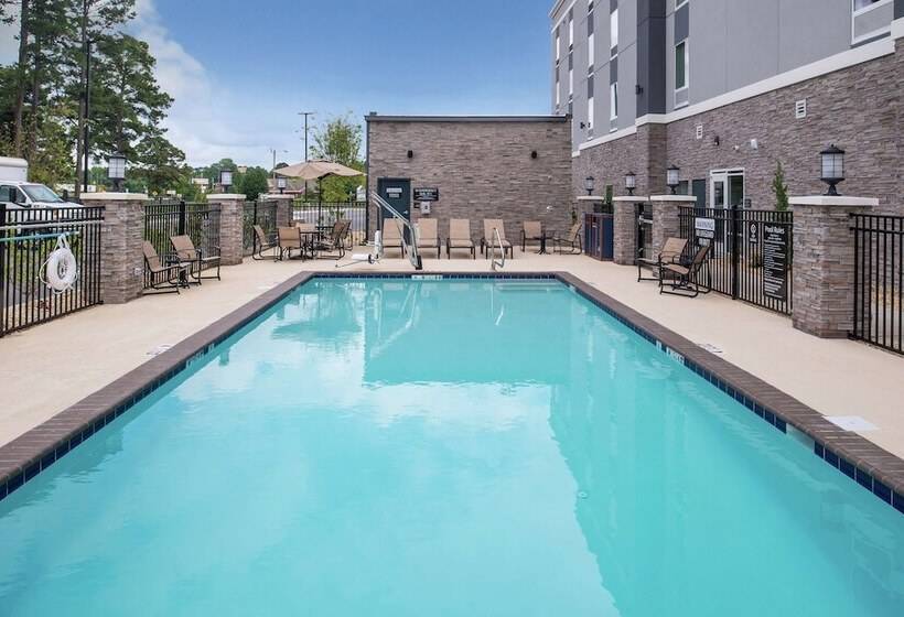 فندق Hampton Inn Benson