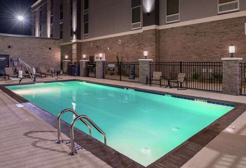 فندق Hampton Inn Benson