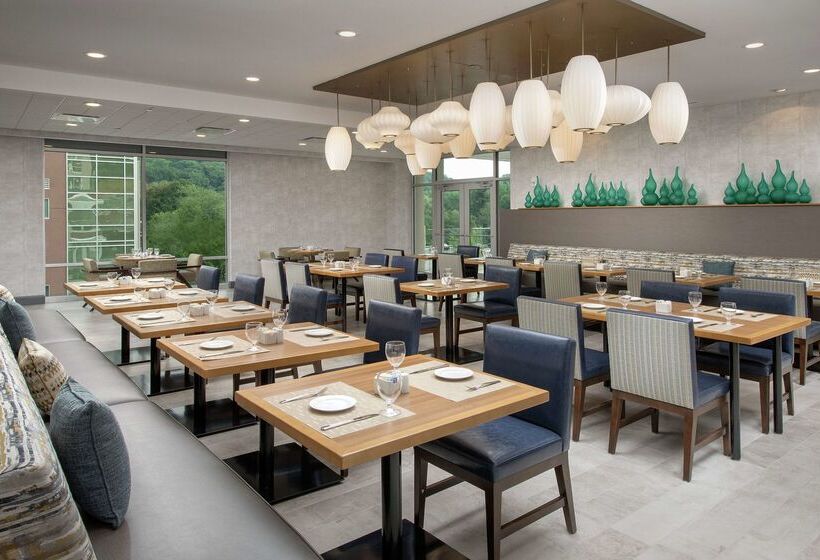 בית מלון כפרי Hilton Garden Inn Westchester Dobbs Ferry, Ny