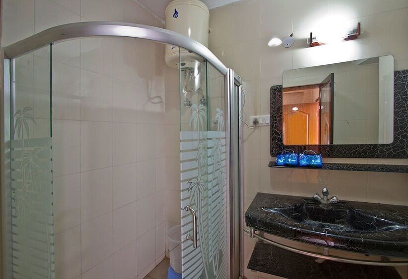 ホテル La Voglia Old Manali