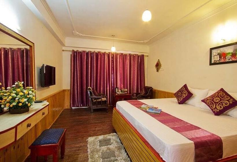 ホテル La Voglia Old Manali