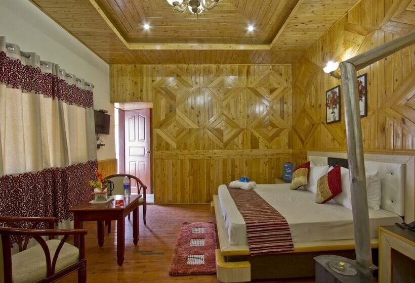 ホテル La Voglia Old Manali