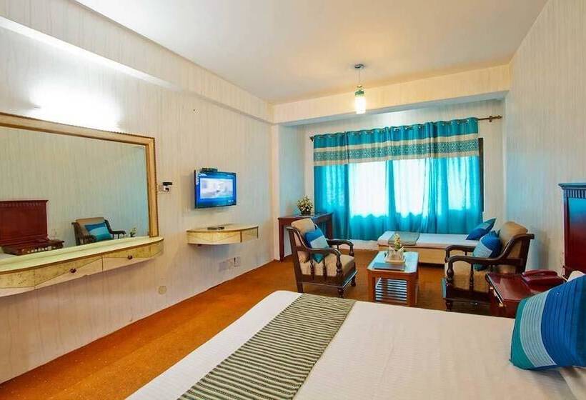 ホテル La Voglia Old Manali