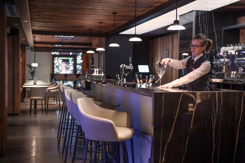 Le Massif Hotel & Lodge Courmayeur The Leading Hotels Of The World