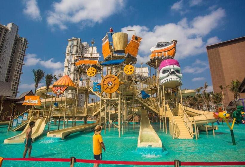 Отель Mangrove Tree Resort World Sanya Bay Coconut