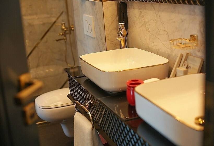 בית מלון כפרי Mavi Marin Boutique