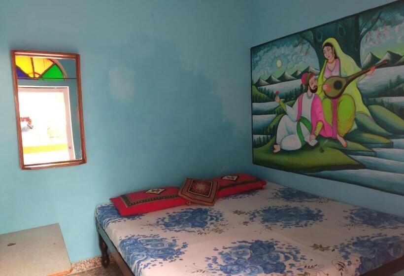 酒店 Paramount Palace