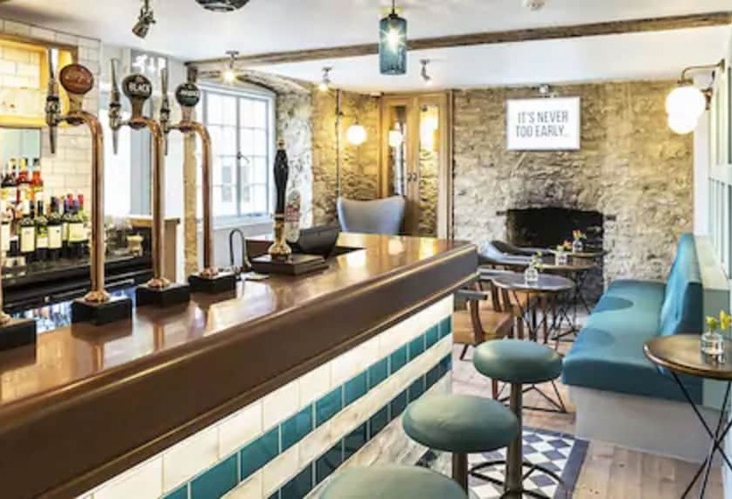 فندق The Old Stocks Inn