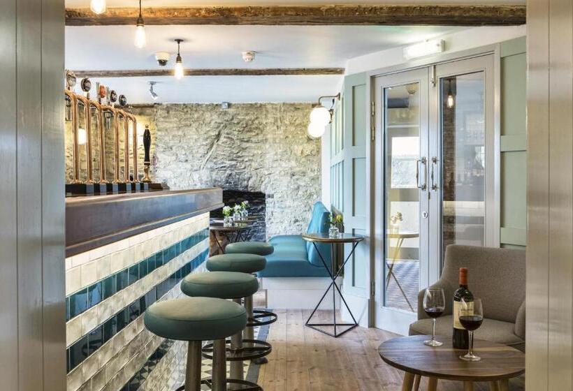 فندق The Old Stocks Inn