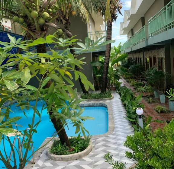 Отель The Secret Garden At Otres Beach