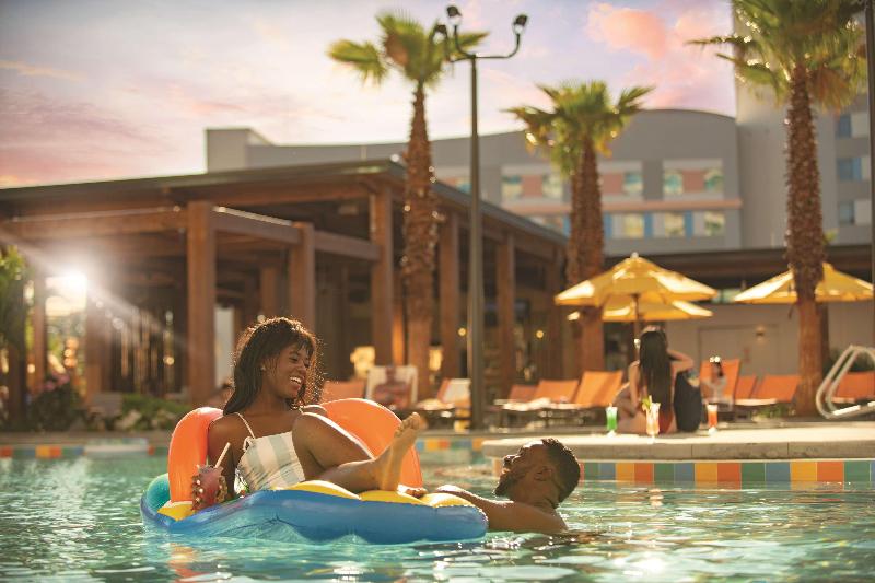 호텔 Universal’s Endless Summer Resort – Dockside Inn And Suites