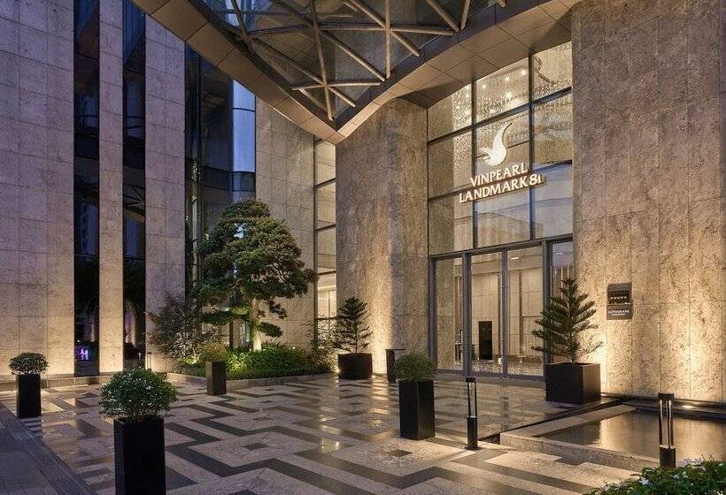 Отель Vinpearl Landmark 81 Autograph Collection