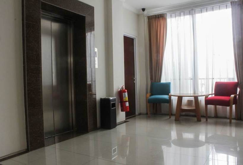 호텔 Zen Rooms Kuningan Anggrek