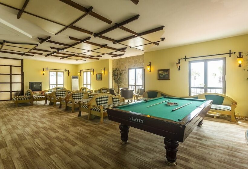 Ladonia Onderhan Hotel   All Inclusive