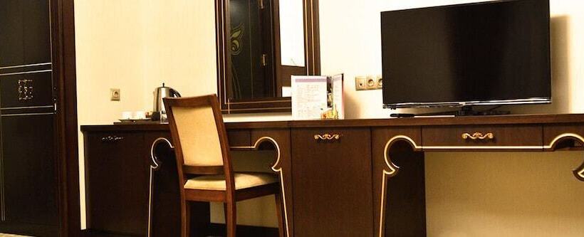 Liparis Resort Hotel & Spa