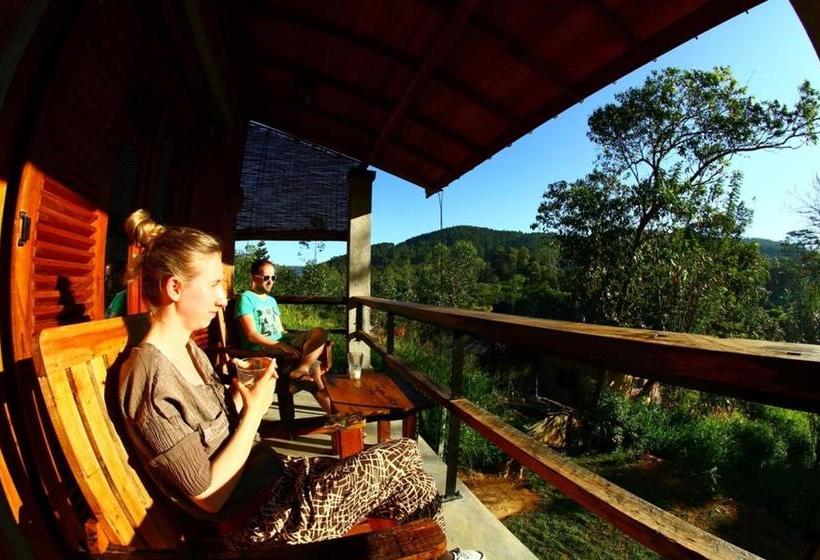 פנסיון Ella Okreech Cottages