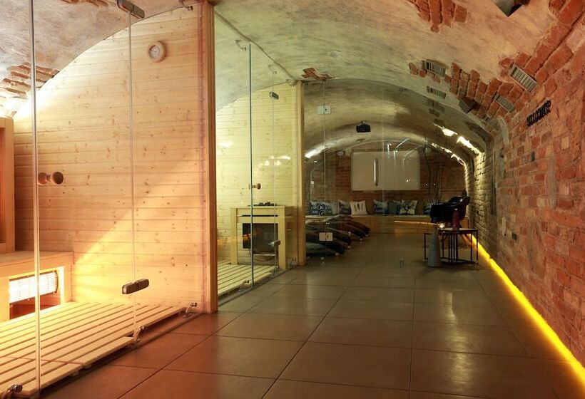 膳宿费 Penzion & Wellness Zoborska