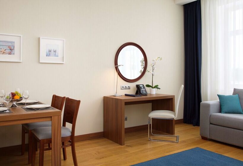 Radisson Residences, Zavidovo