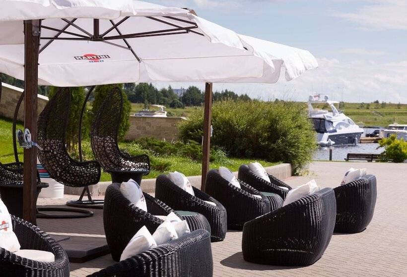 Radisson Residences, Zavidovo