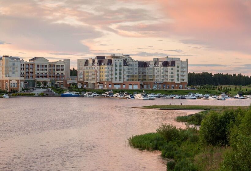 Radisson Residences, Zavidovo